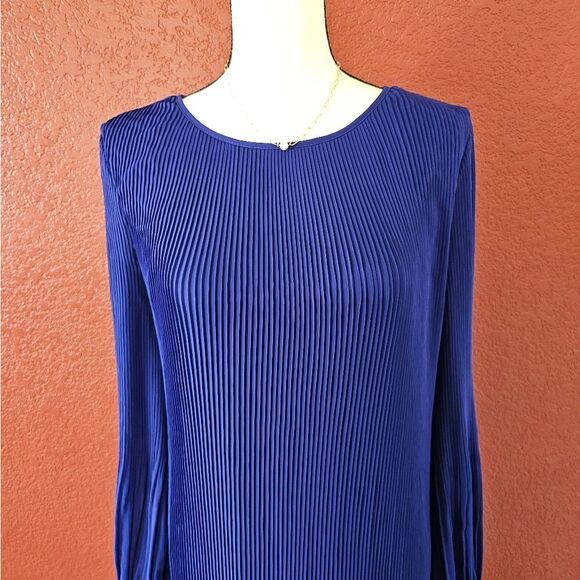 Dkny Blue Sheath Dress with Long Bishop Sleeves for Wedding Guest - Picture 2 of 10